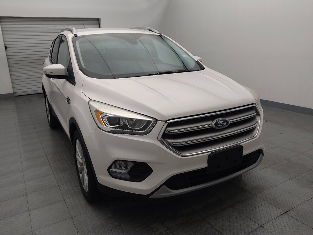 Used 2017 Ford Escape Titanium image 14