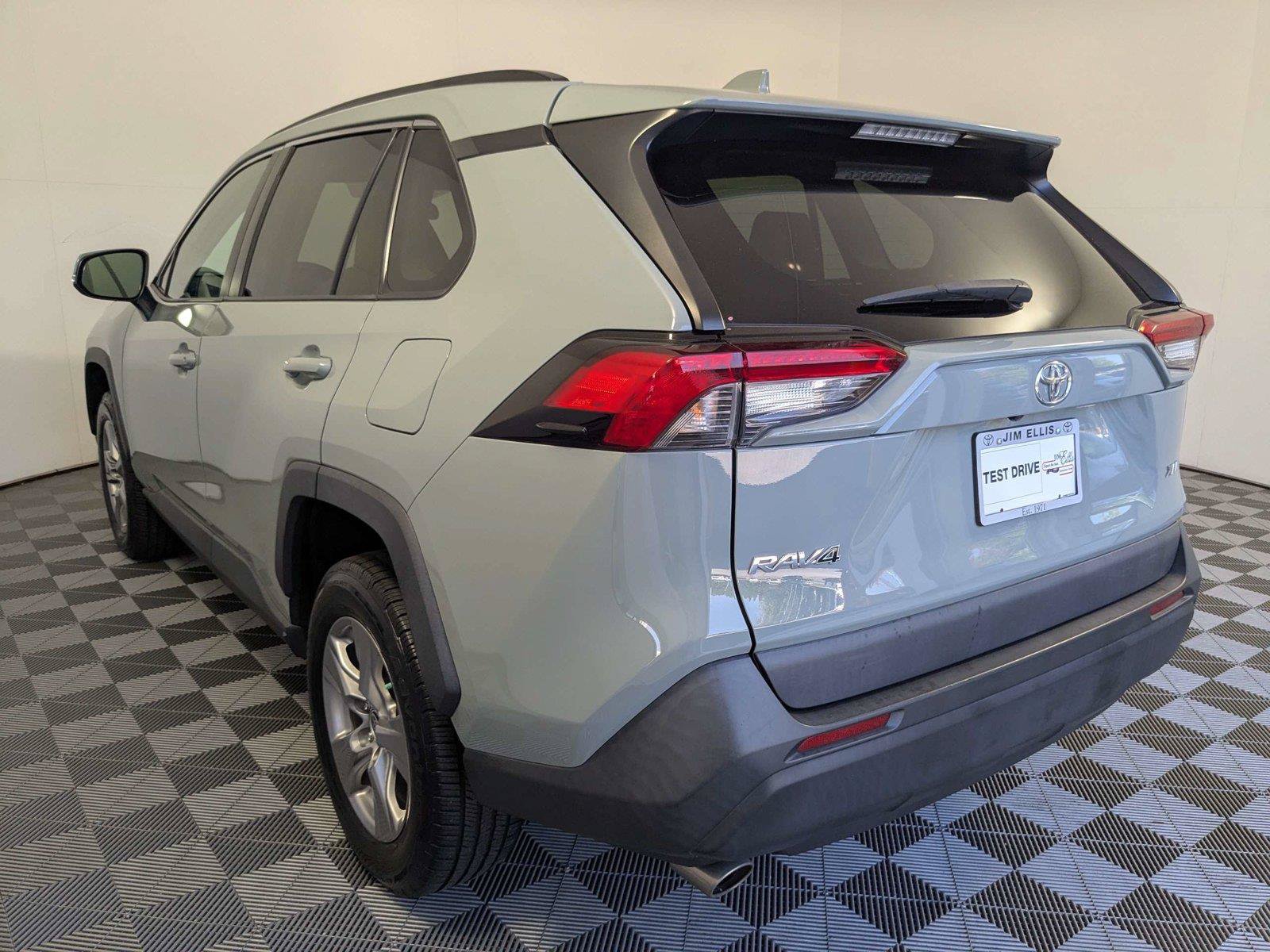 Certified 2022 Toyota RAV4 XLE FWD image 8