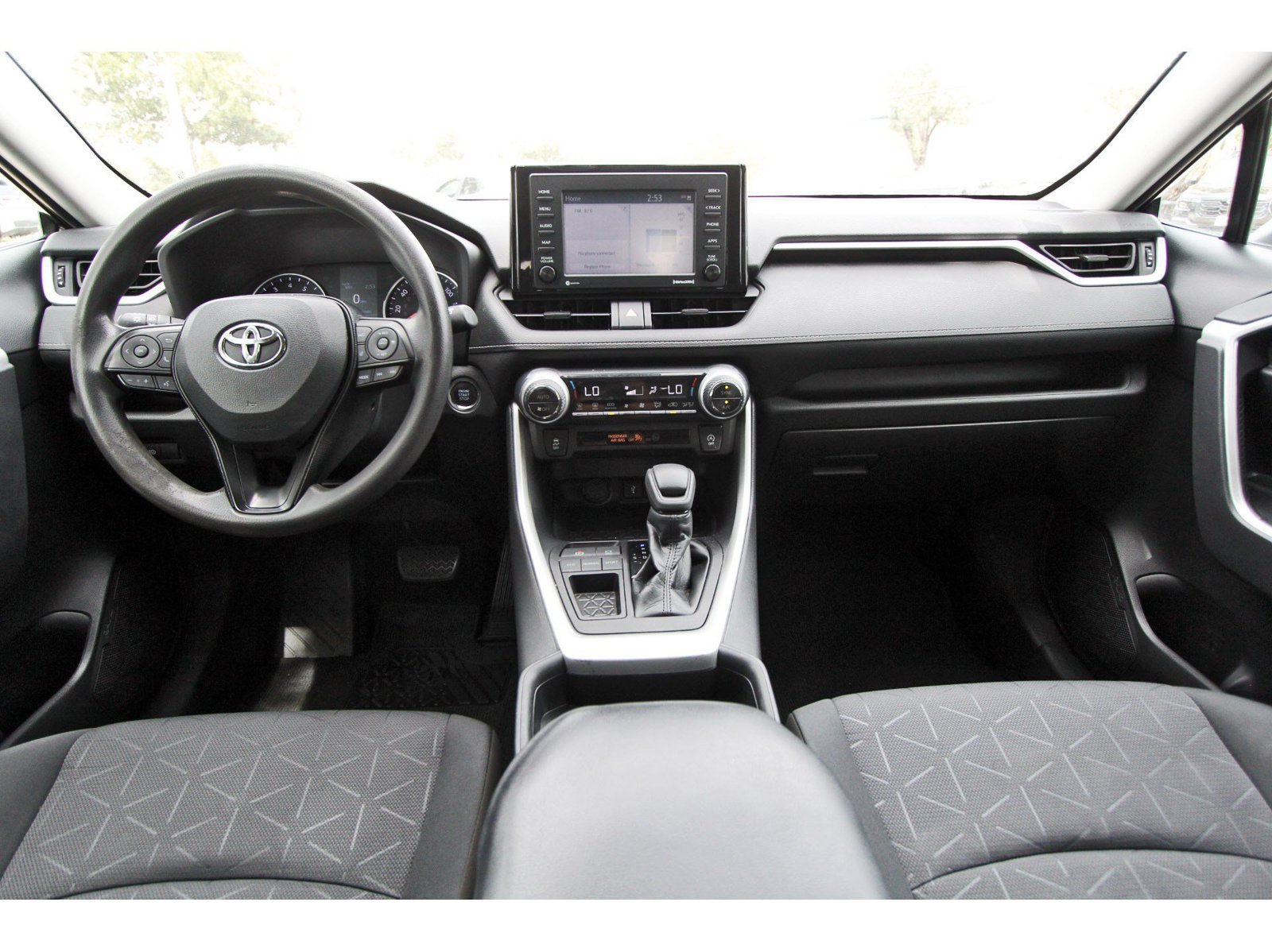 Used 2021 Toyota RAV4 XLE FWD image 9