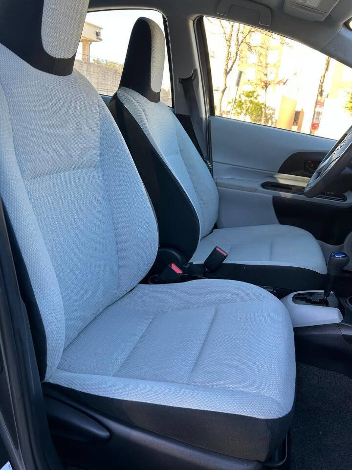 Used 2012 Toyota Prius C One image 45