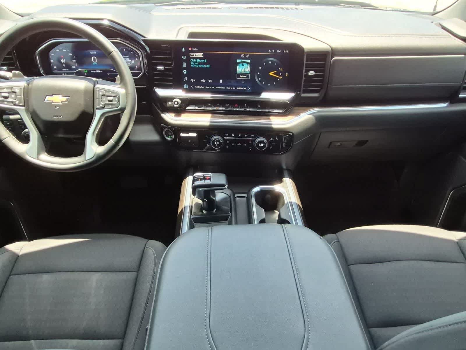 Used 2023 Chevrolet Silverado 1500 LT AWD/4WD image 20