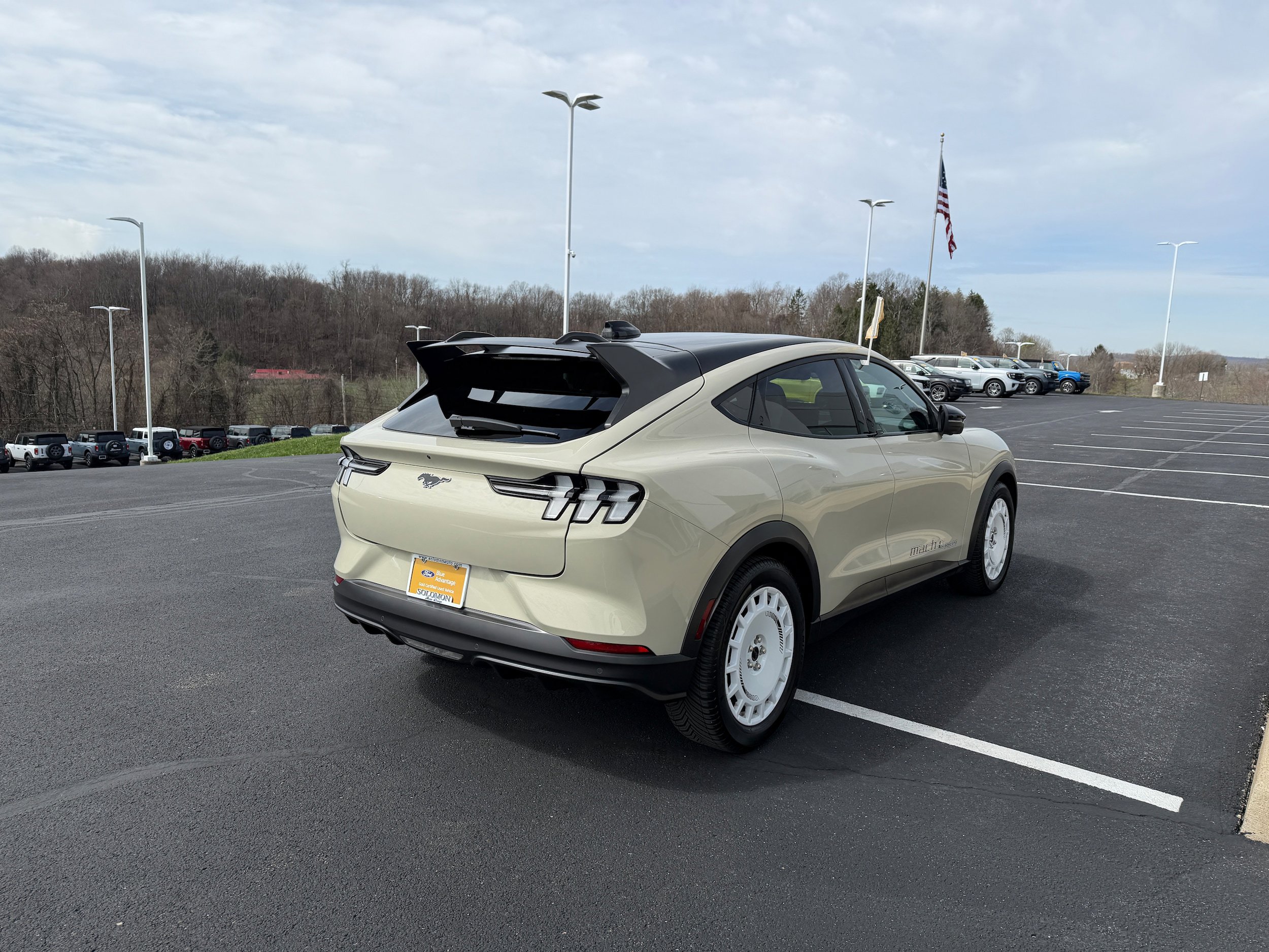 Certified 2025 Ford Mustang Mach-E GT AWD/4WD image 5
