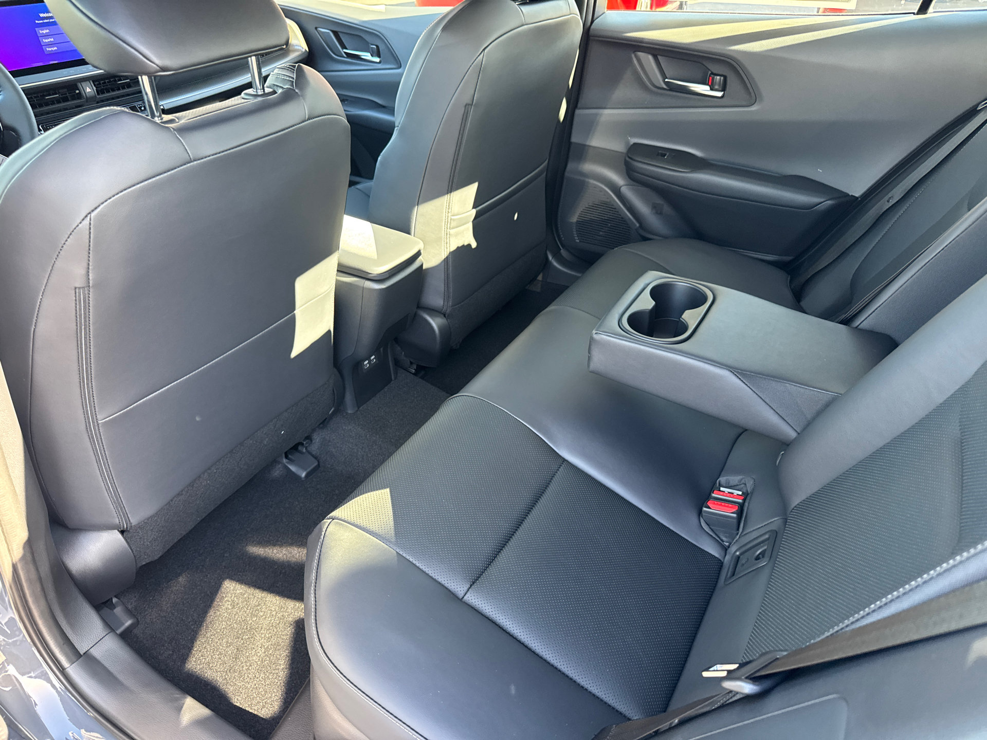 New 2027 Toyota Prius XLE FWD image 18