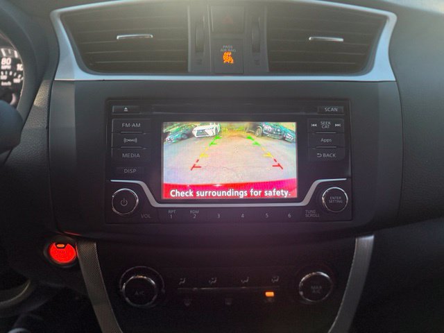 Used 2015 Nissan Sentra SR FWD image 17