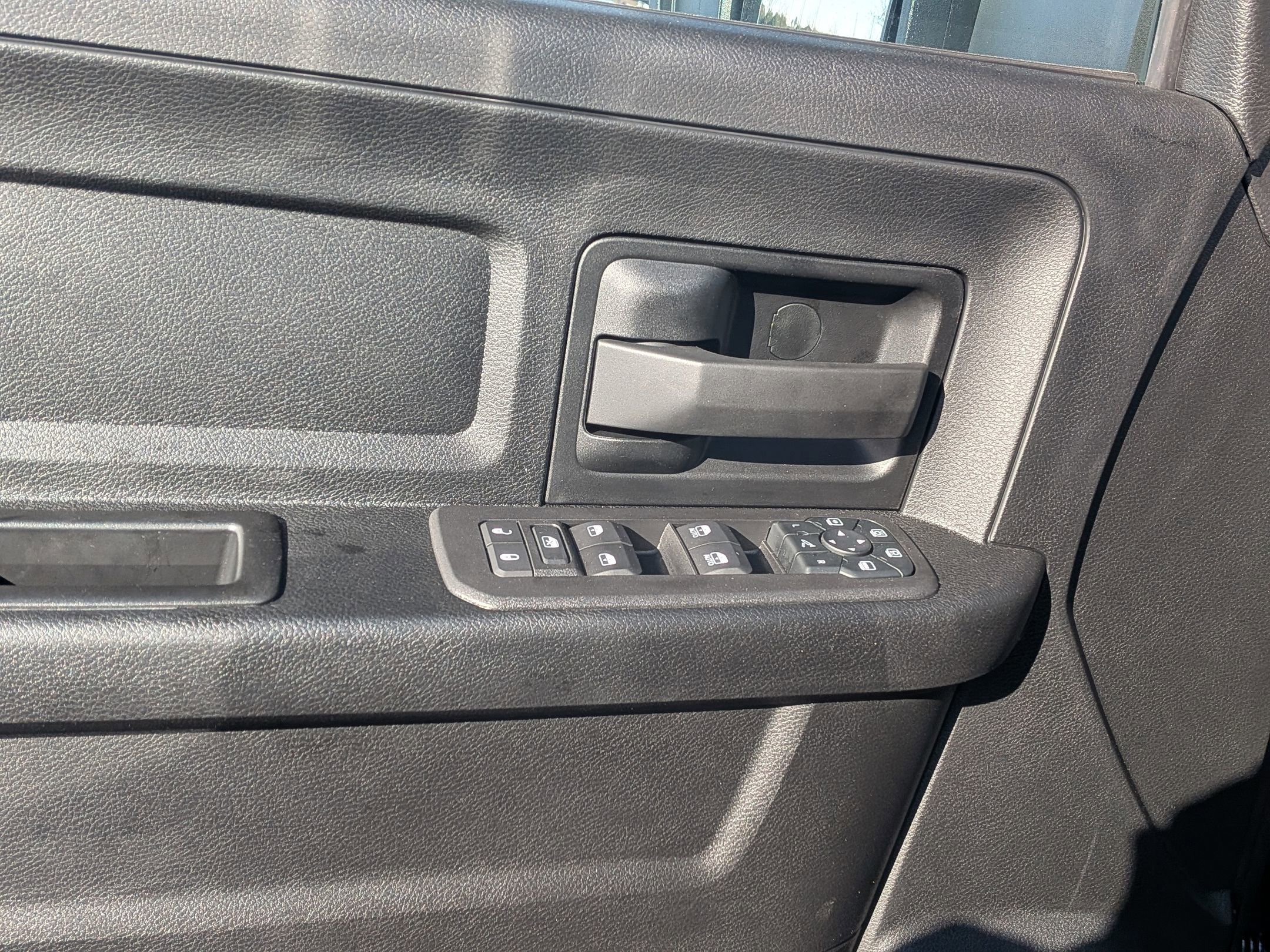 Used 2026 RAM 2500 Tradesman AWD/4WD image 15