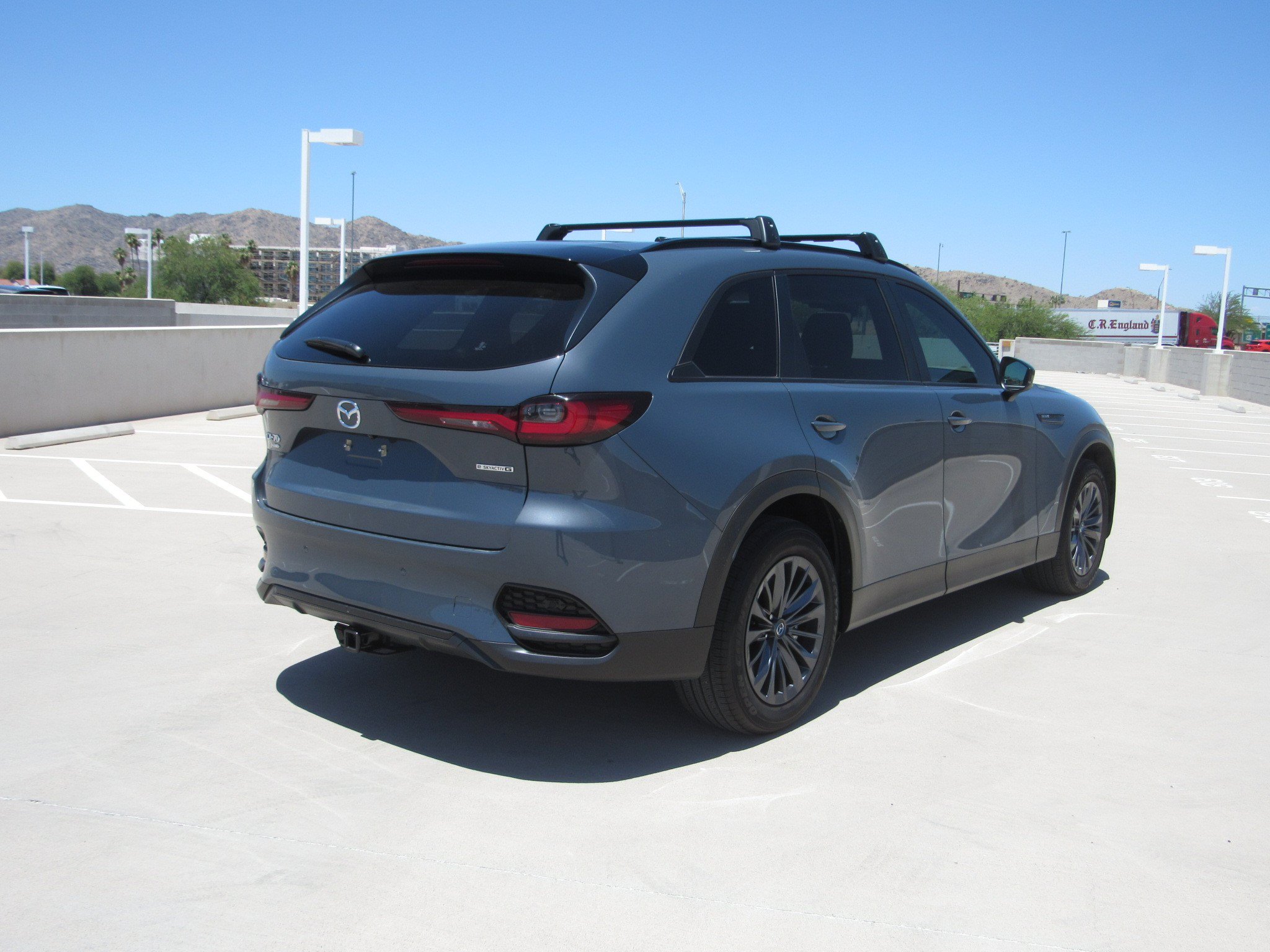 Used 2025 MAZDA CX-70 3.3 Turbo w/ Preferred Package AWD/4WD image 5