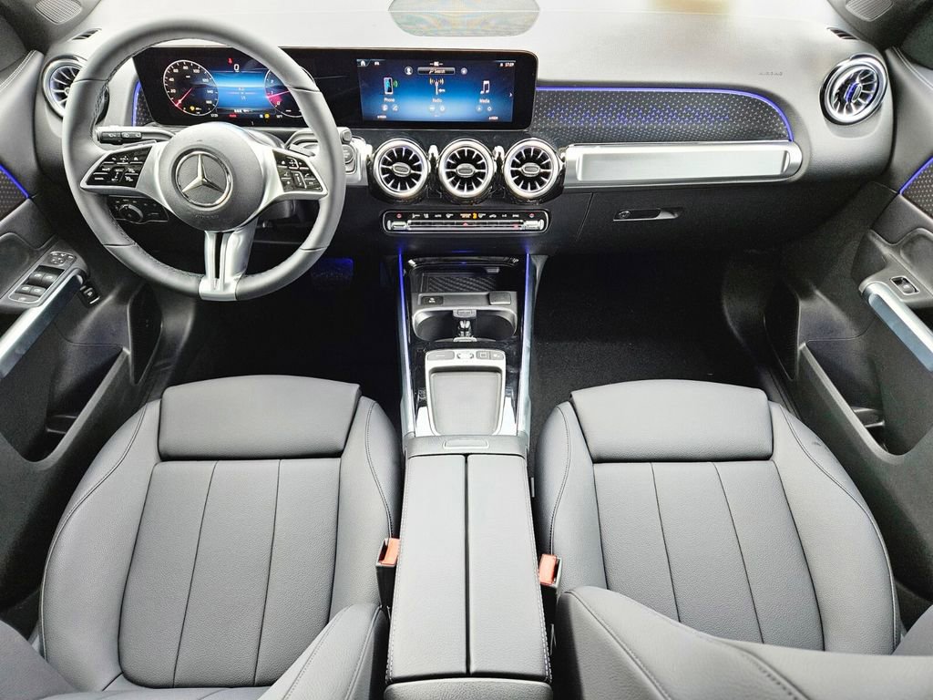 New 2026 Mercedes-Benz GLB 250 4MATIC image 9
