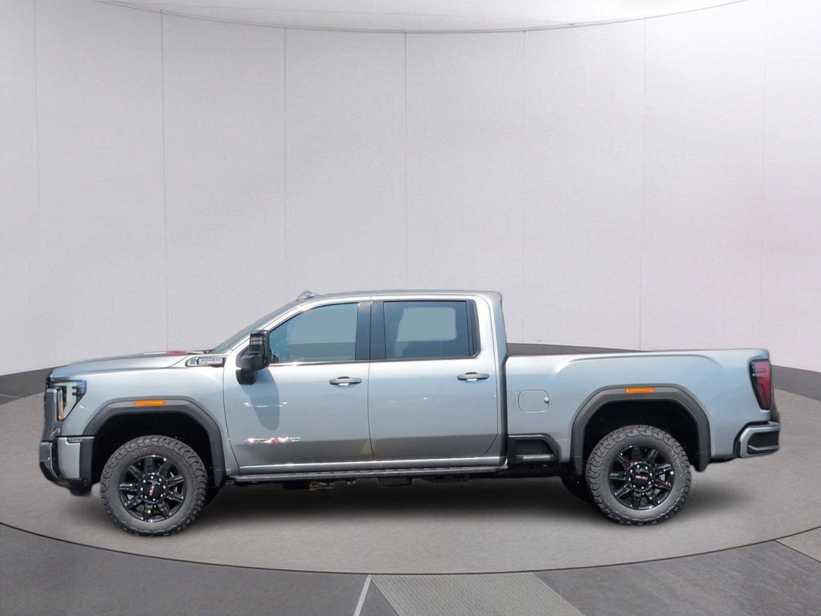 New 2026 GMC Sierra 2500 AT4 w/ AT4 Premium Plus Package AWD/4WD image 2