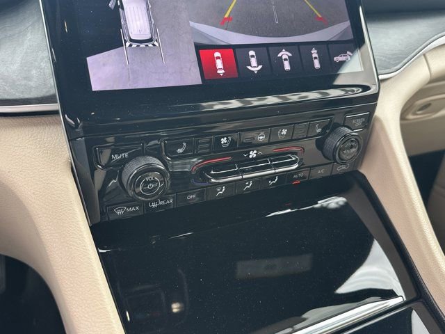 Used 2024 Jeep Grand Cherokee L Limited w/ Luxury Tech Group II image 33