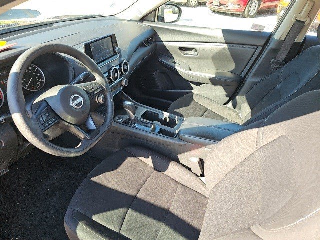 Used 2024 Nissan Sentra S image 18