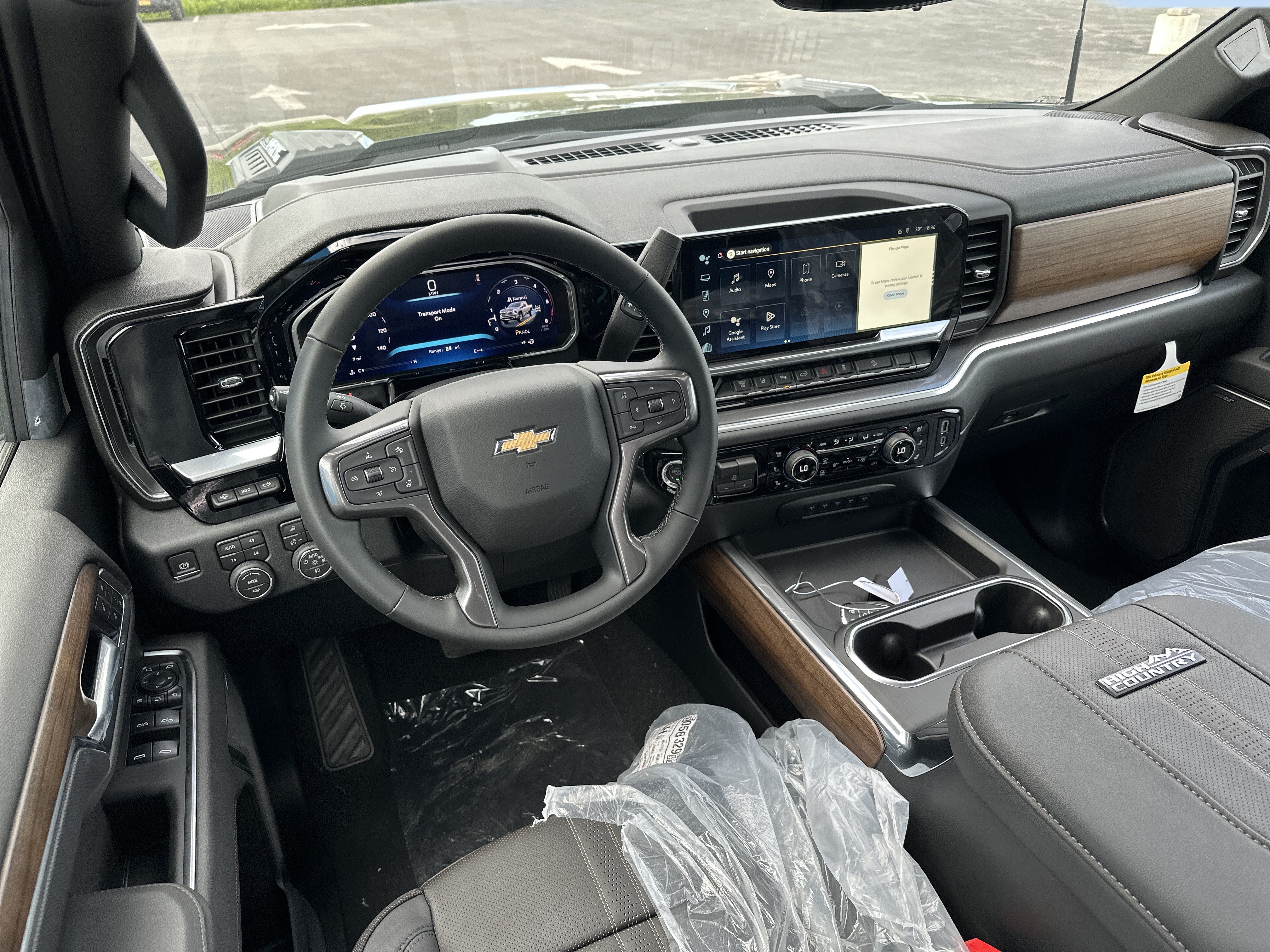 New 2026 Chevrolet Silverado 2500 High Country w/ High Country Premium Package AWD/4WD image 9