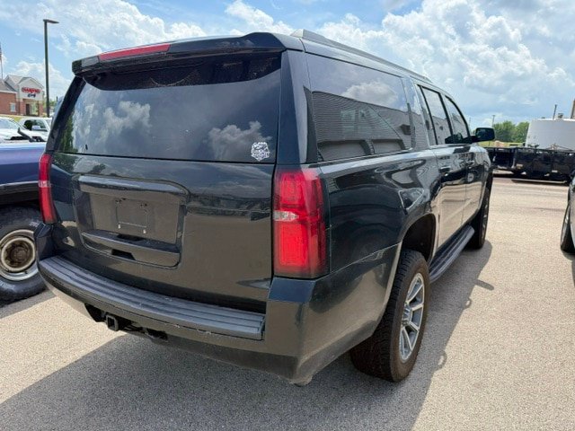 Used 2017 Chevrolet Suburban LT AWD/4WD image 10