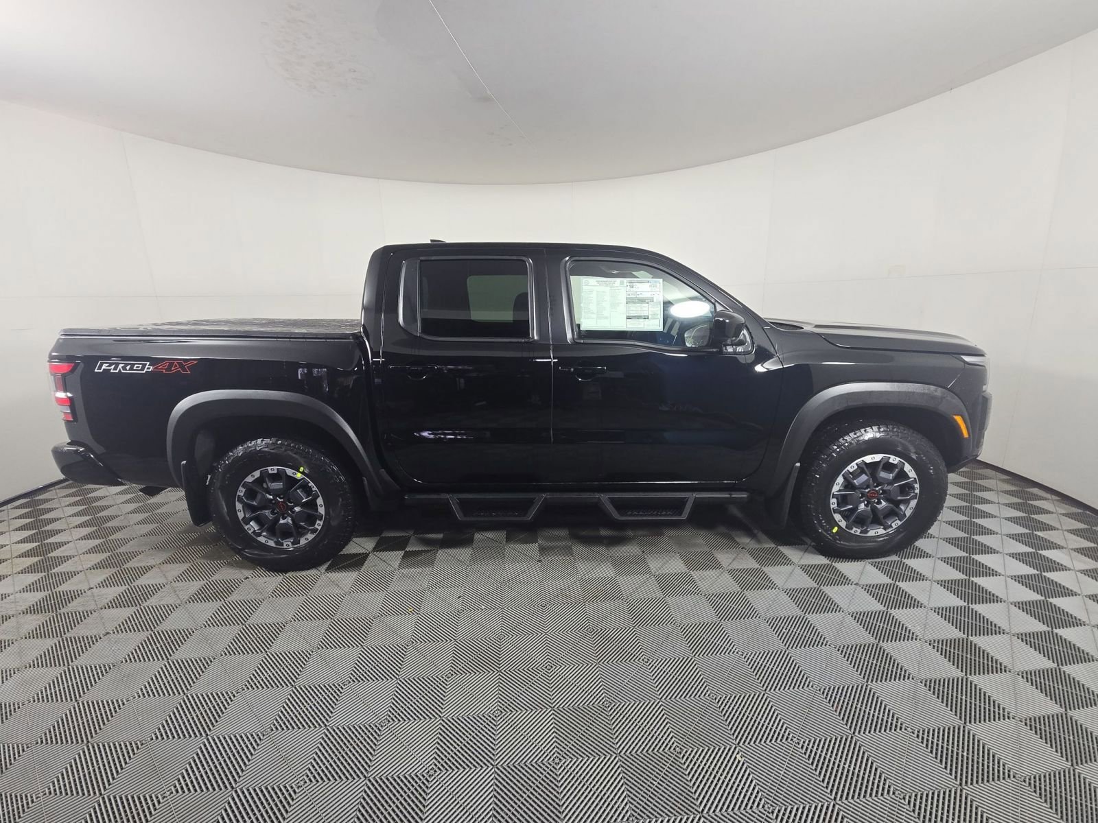 New 2026 Nissan Frontier PRO-4X AWD/4WD image 32