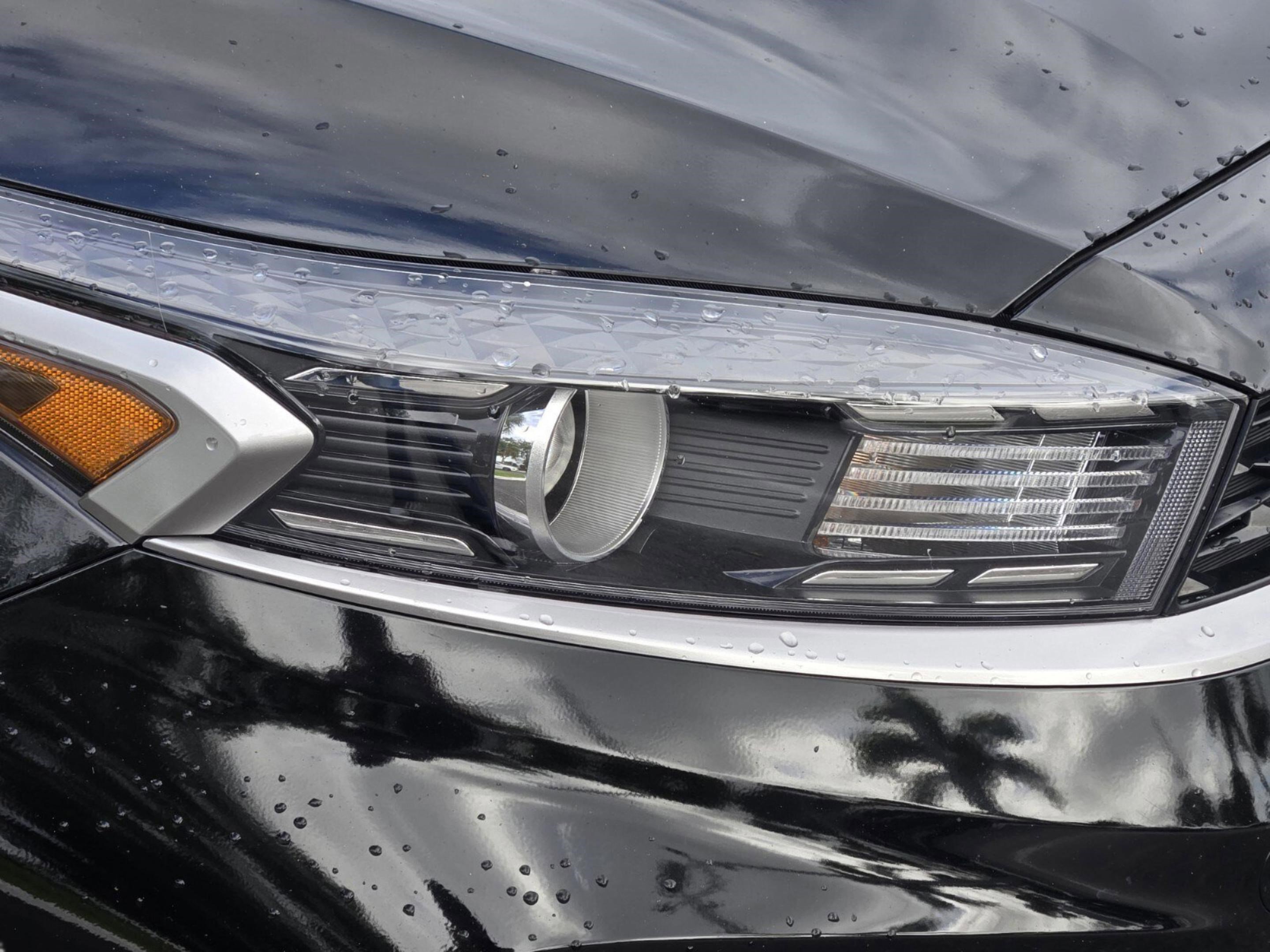 Used 2024 Kia Forte LXS w/ LXS Technology Package image 36