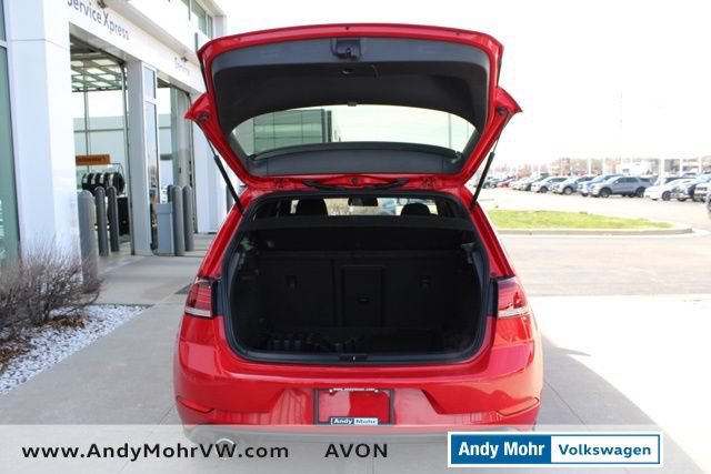 Used 2018 Volkswagen GTI SE FWD image 8