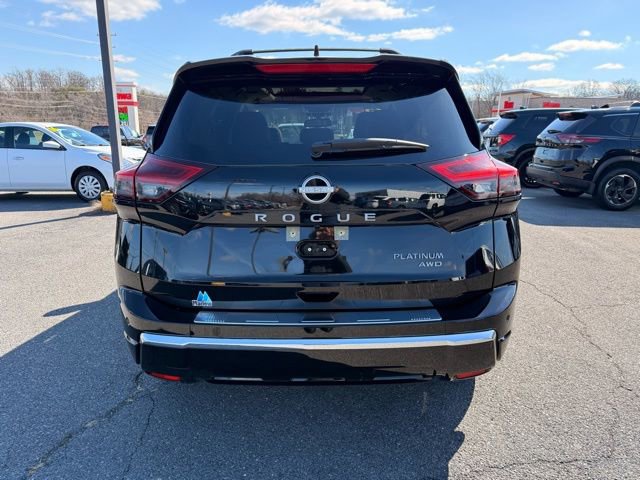 Certified 2025 Nissan Rogue Platinum AWD/4WD image 6