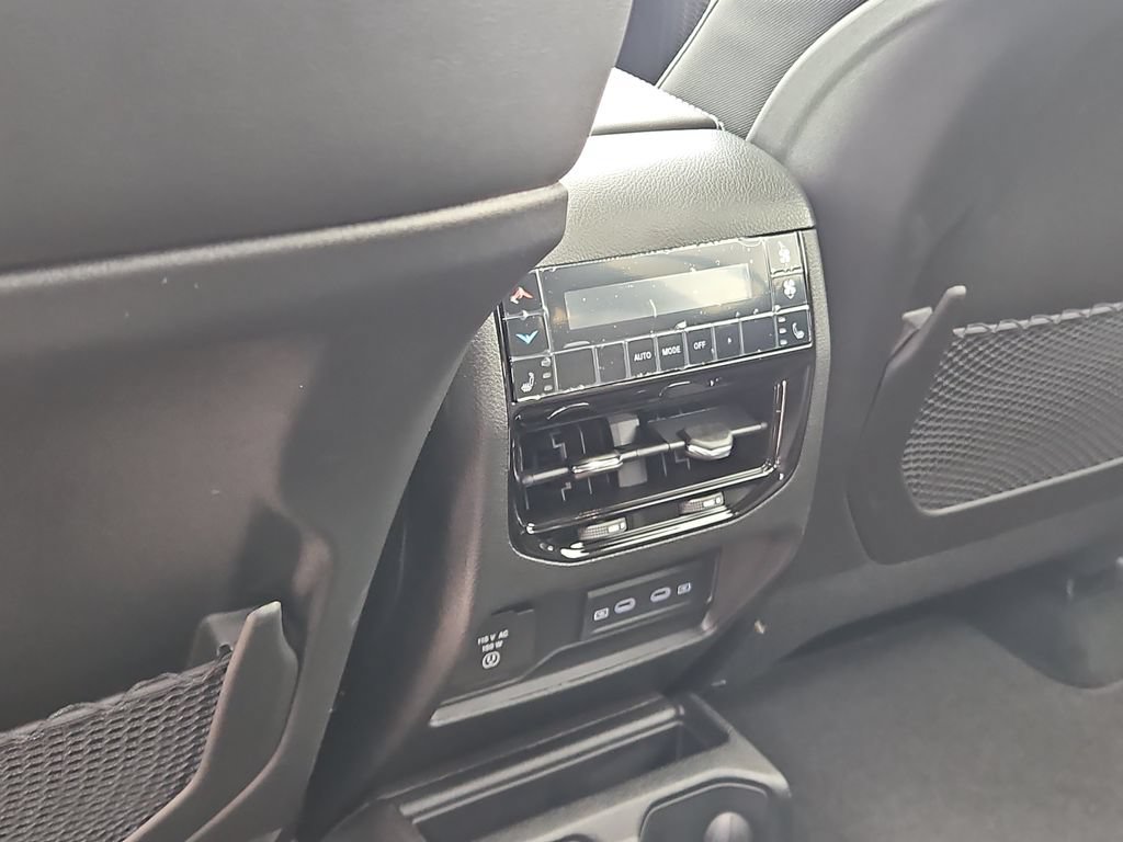 New 2026 Jeep Grand Cherokee Summit AWD/4WD image 11