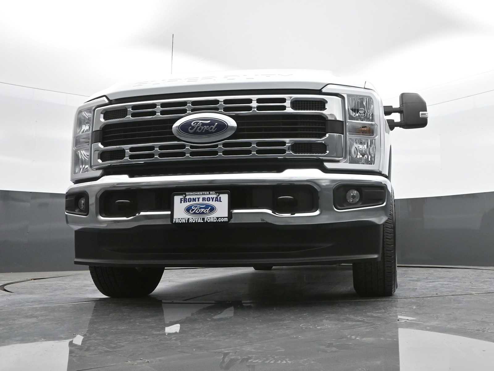 Used 2025 Ford F250 XLT image 60