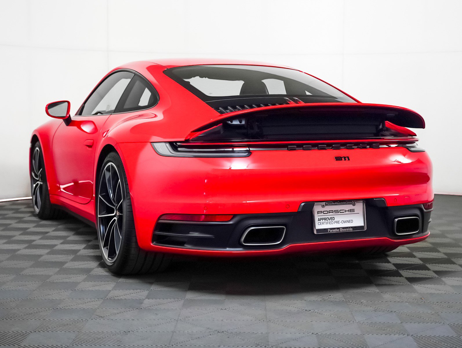 Certified 2021 Porsche 911 Carrera image 3