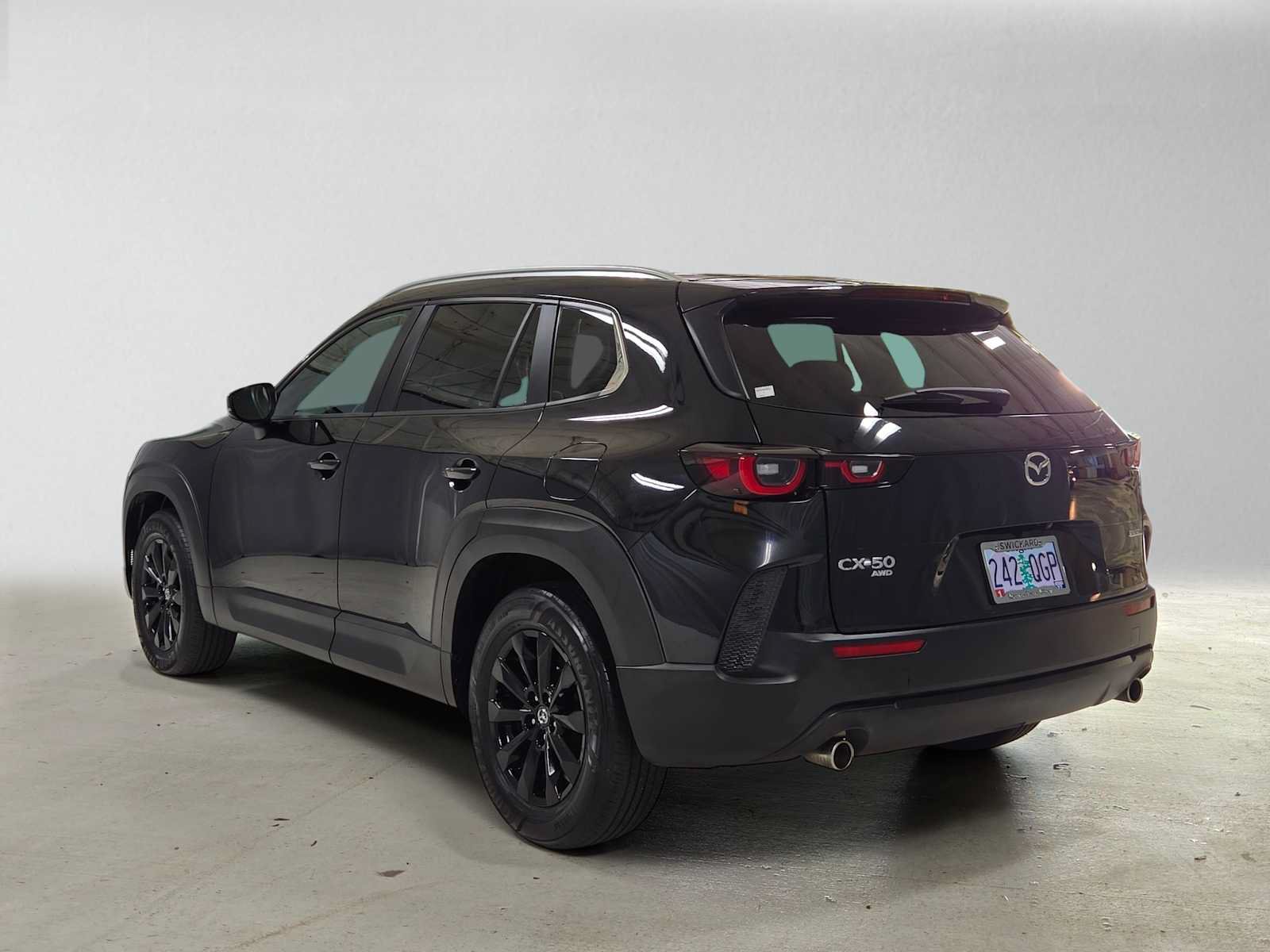 Used 2023 MAZDA CX-50 2.5 S w/ Preferred Plus Pkg AWD/4WD image 5