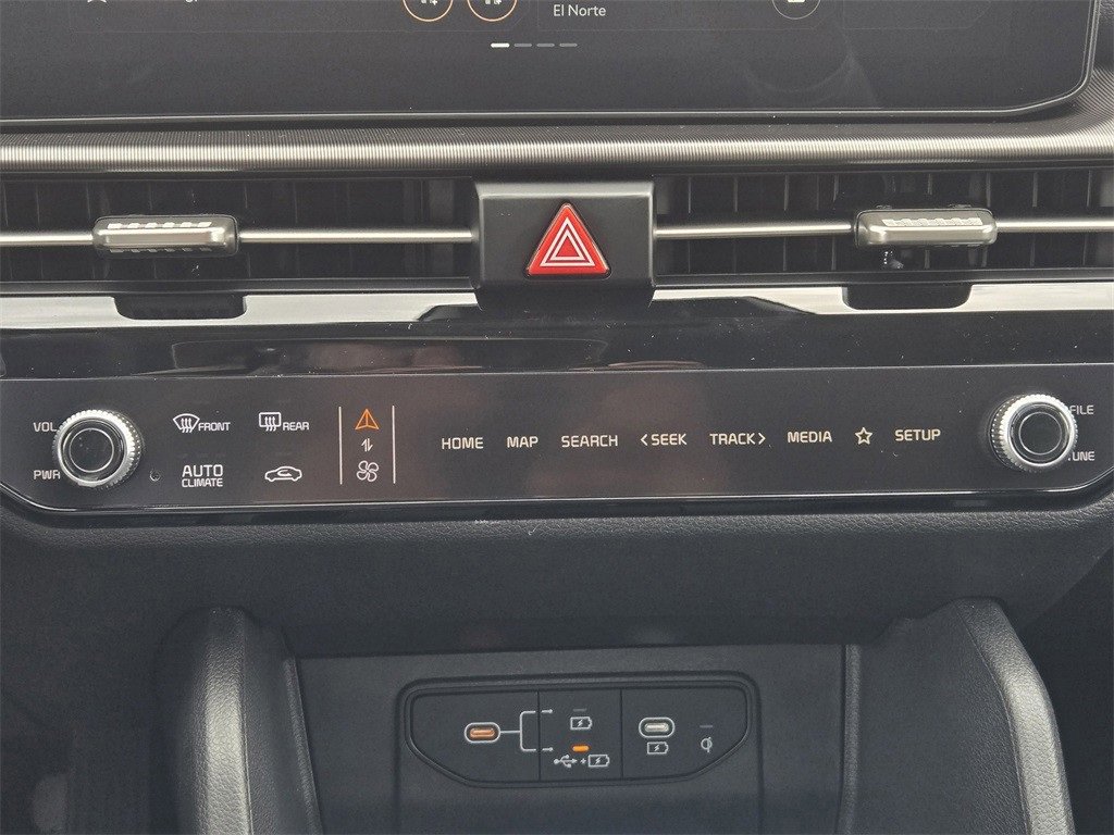 New 2026 Kia Sportage SX image 14