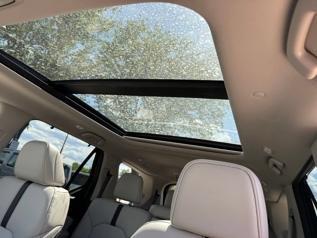 Certified 2026 Honda Pilot Touring image 28