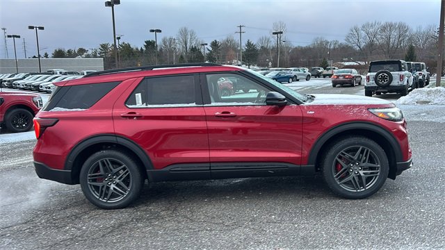 New 2026 Ford Explorer ST-Line w/ ST-Line Street Pack image 28