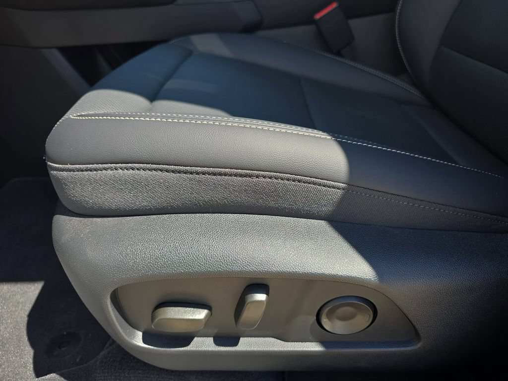 New 2026 GMC Terrain Elevation w/ Elevation Premium Package FWD image 29