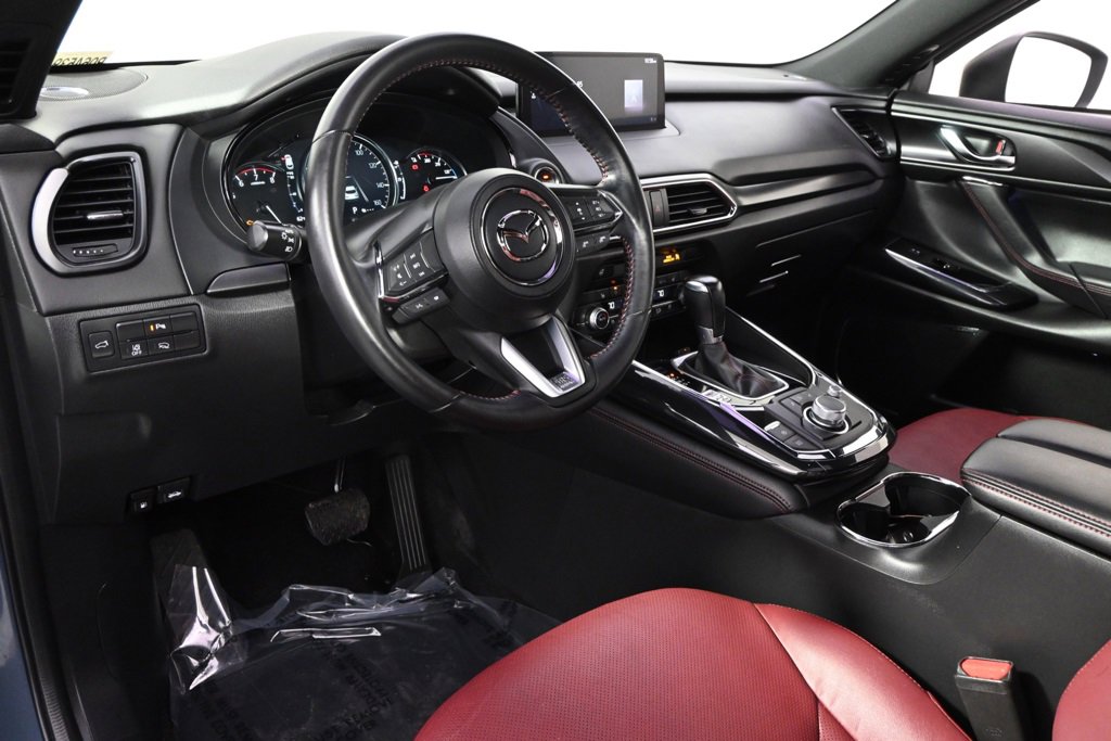 Used 2023 MAZDA CX-9 Carbon Edition image 12