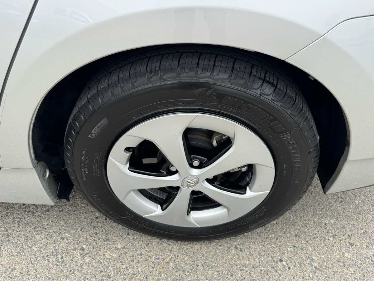 Used 2013 Toyota Prius Two FWD image 34