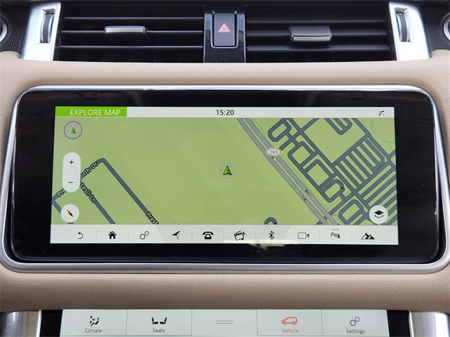 Used 2018 Land Rover Range Rover Sport HSE image 16