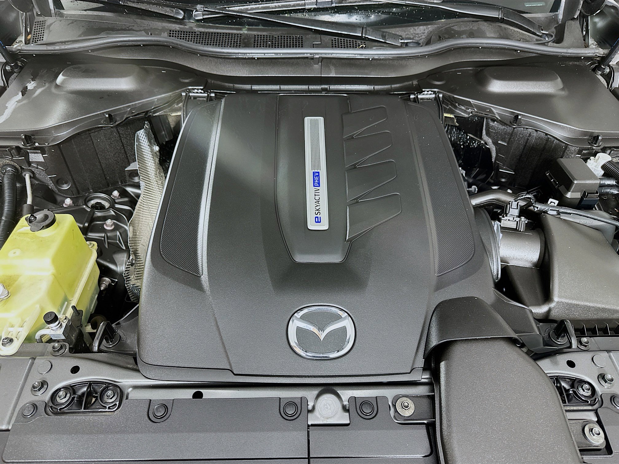 Used 2024 MAZDA CX-90 Plug-In Hybrid w/ Premium Pkg image 37