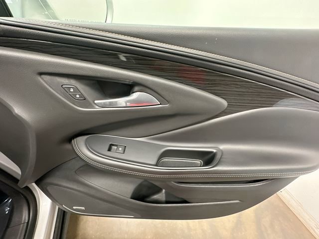 Used 2016 Buick Envision Premium AWD/4WD image 25