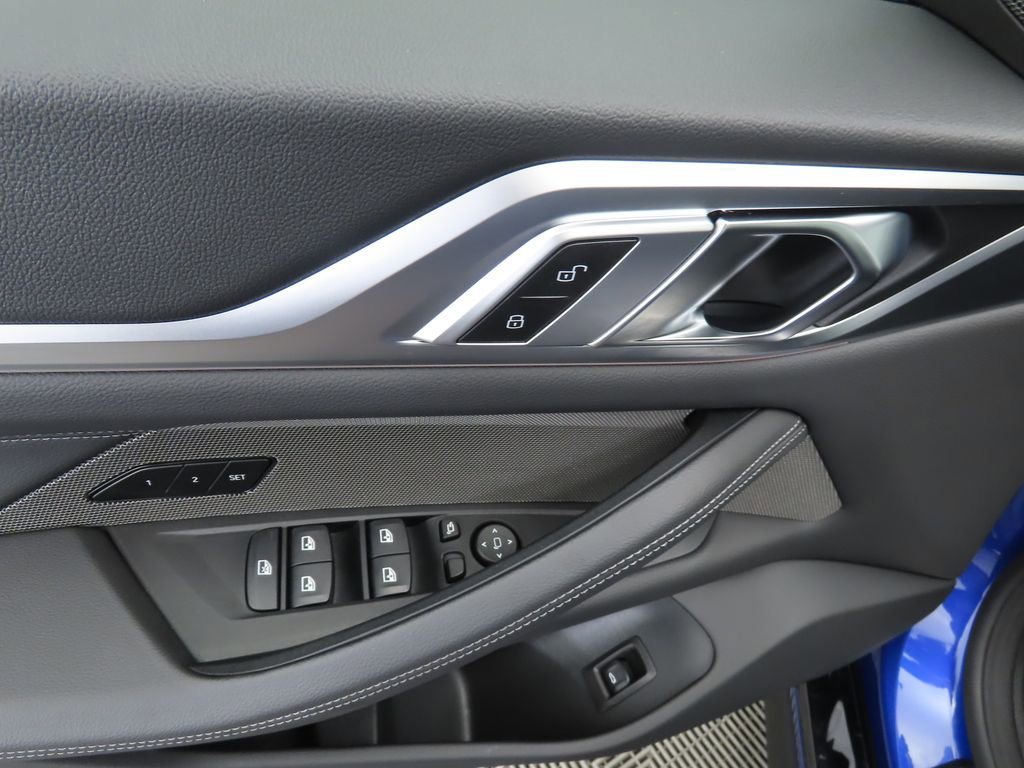 Certified 2025 BMW 430i xDrive w/ M Sport Package image 23