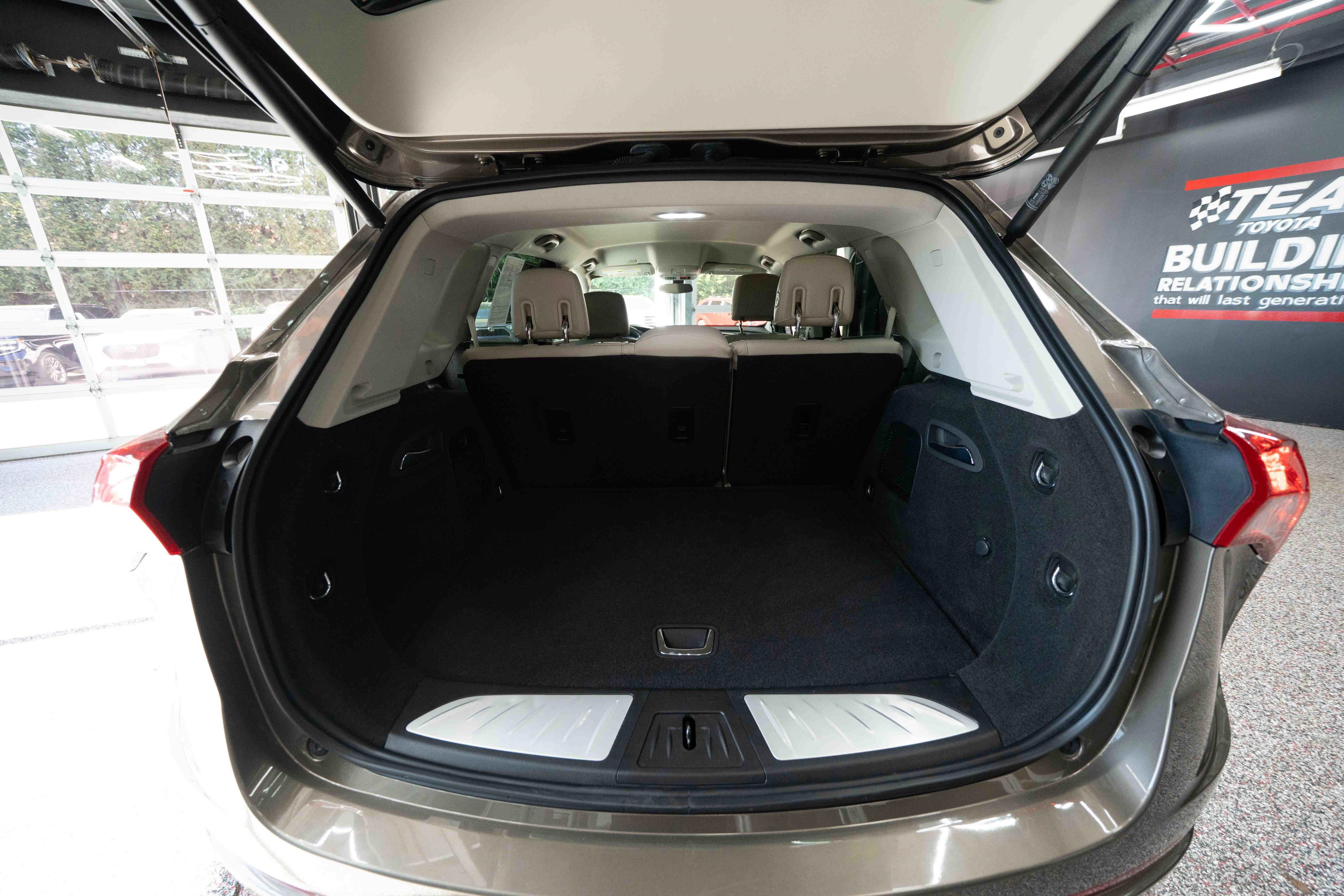Used 2019 Buick Envision Preferred FWD image 28