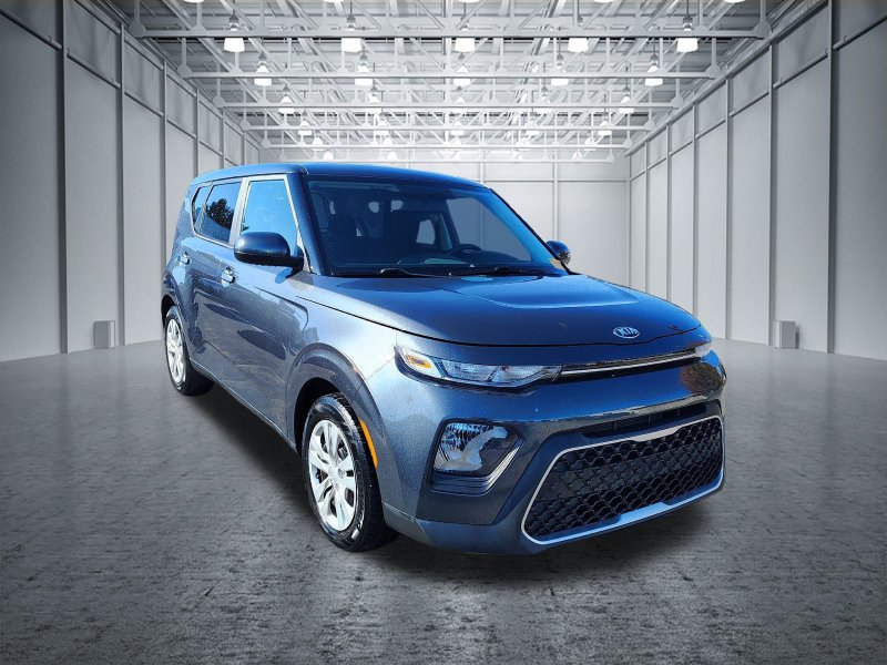 Used 2021 Kia Soul LX FWD image 3