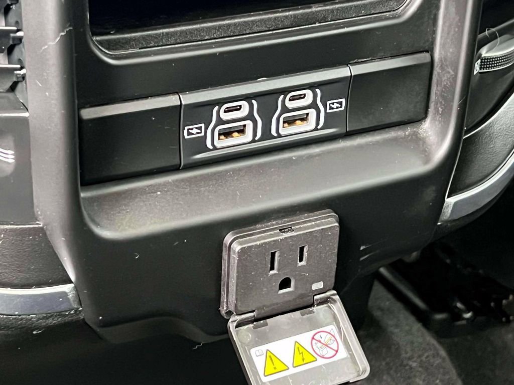 Certified 2021 RAM 1500 Laramie image 14