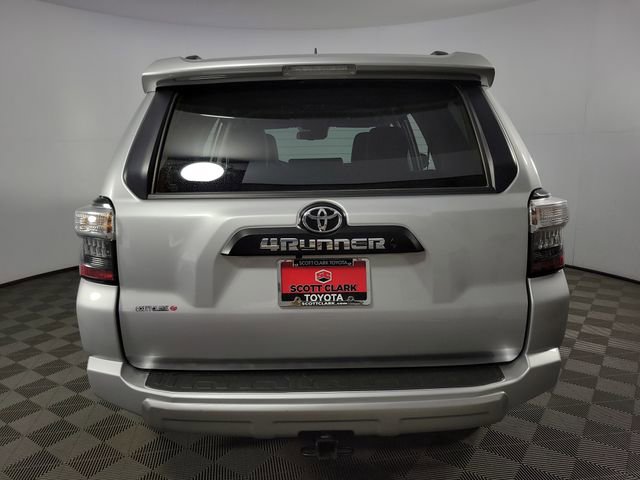 Used 2024 Toyota 4Runner TRD Off-Road Premium image 8