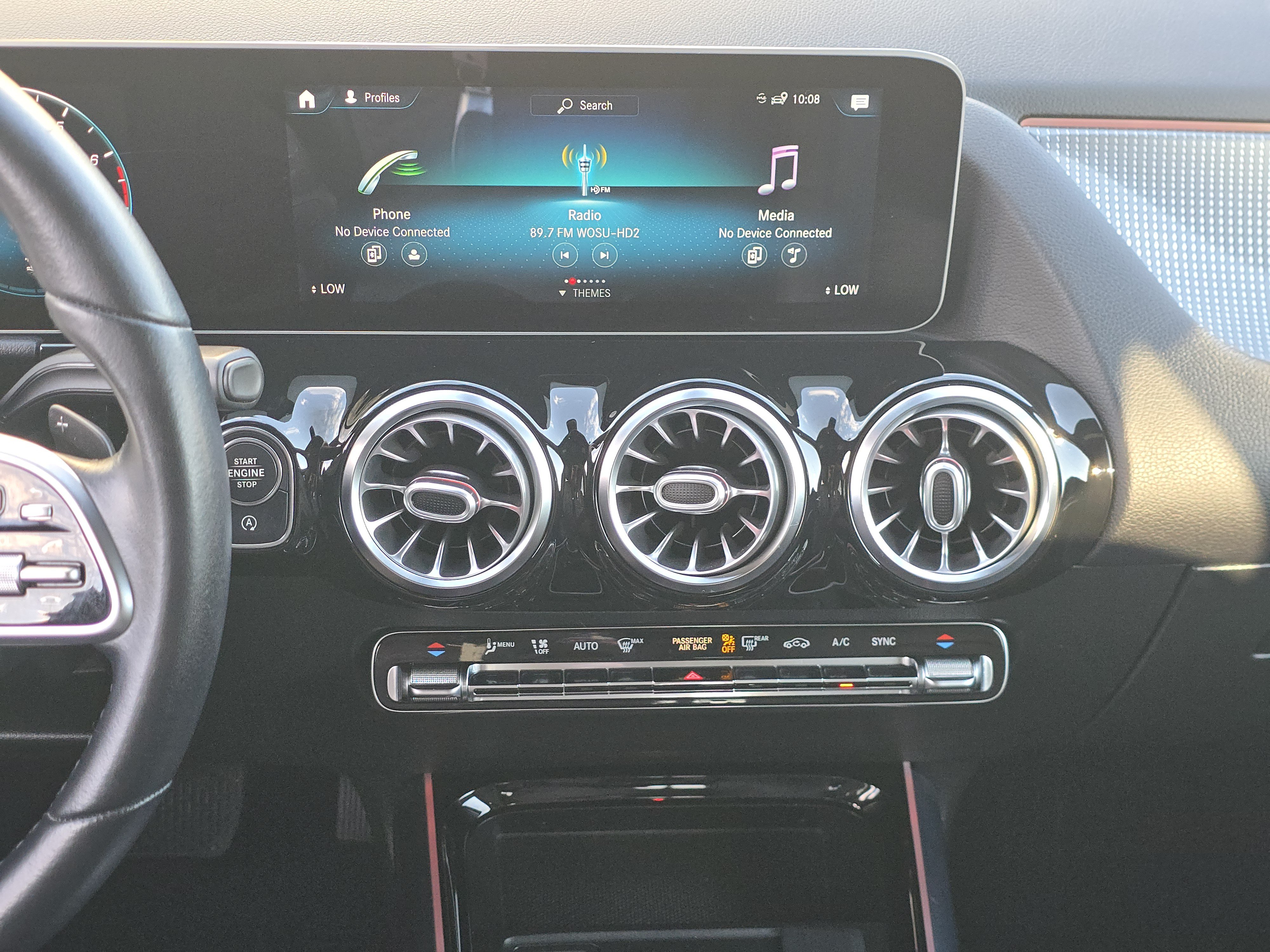 Used 2021 Mercedes-Benz GLA 250 4MATIC image 24