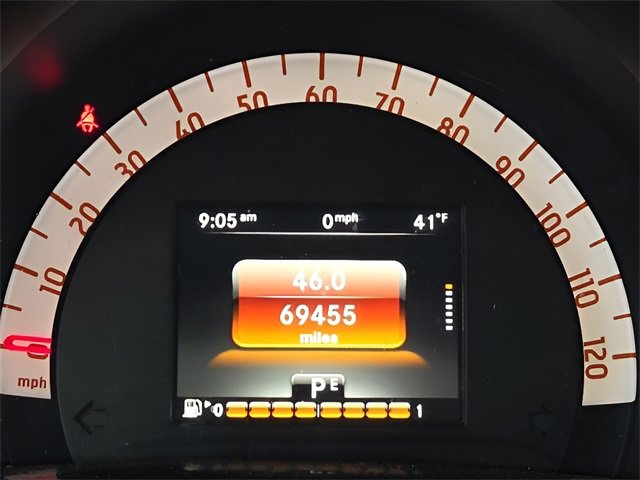 Used 2016 smart fortwo passion image 28