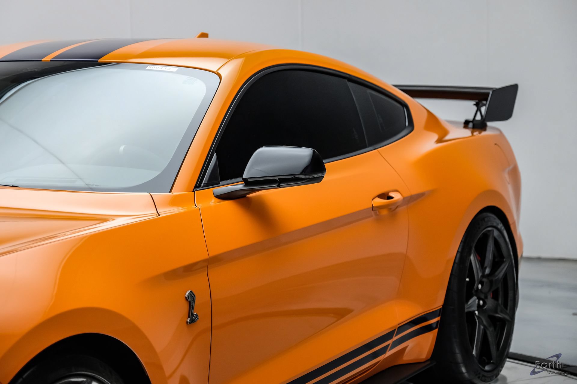 Used 2020 Ford Mustang Shelby GT500 w/ Carbon Fiber Track Pack RWD image 34