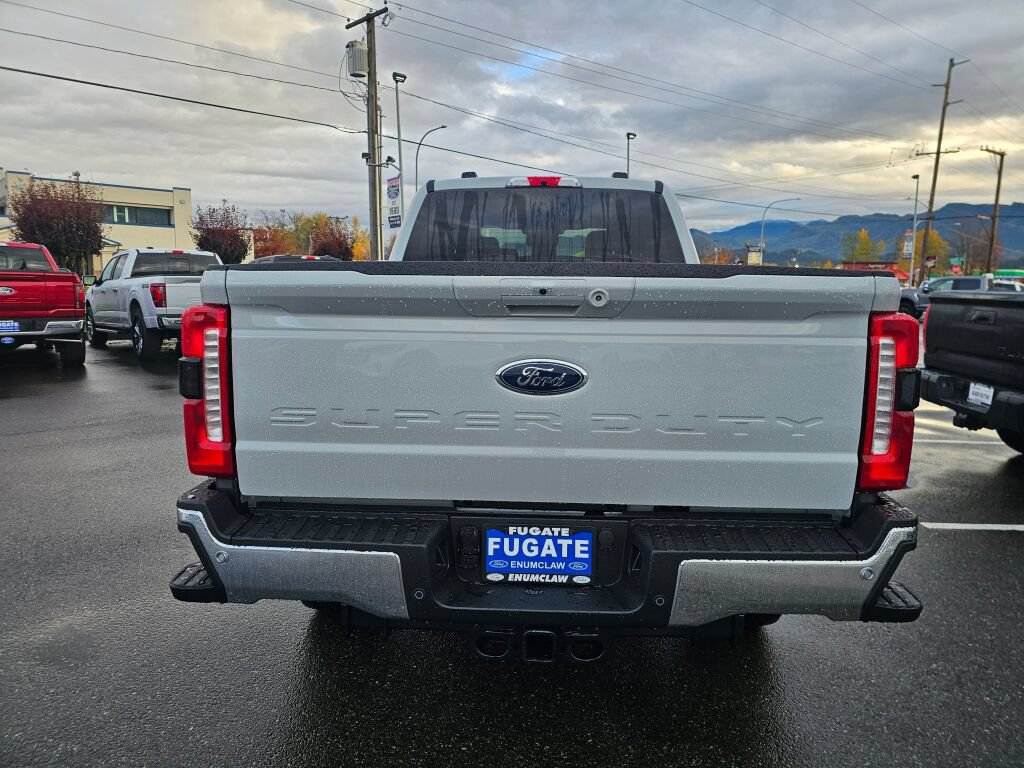 New 2026 Ford F350 Lariat w/ FX4 Off-Road Package AWD/4WD image 4