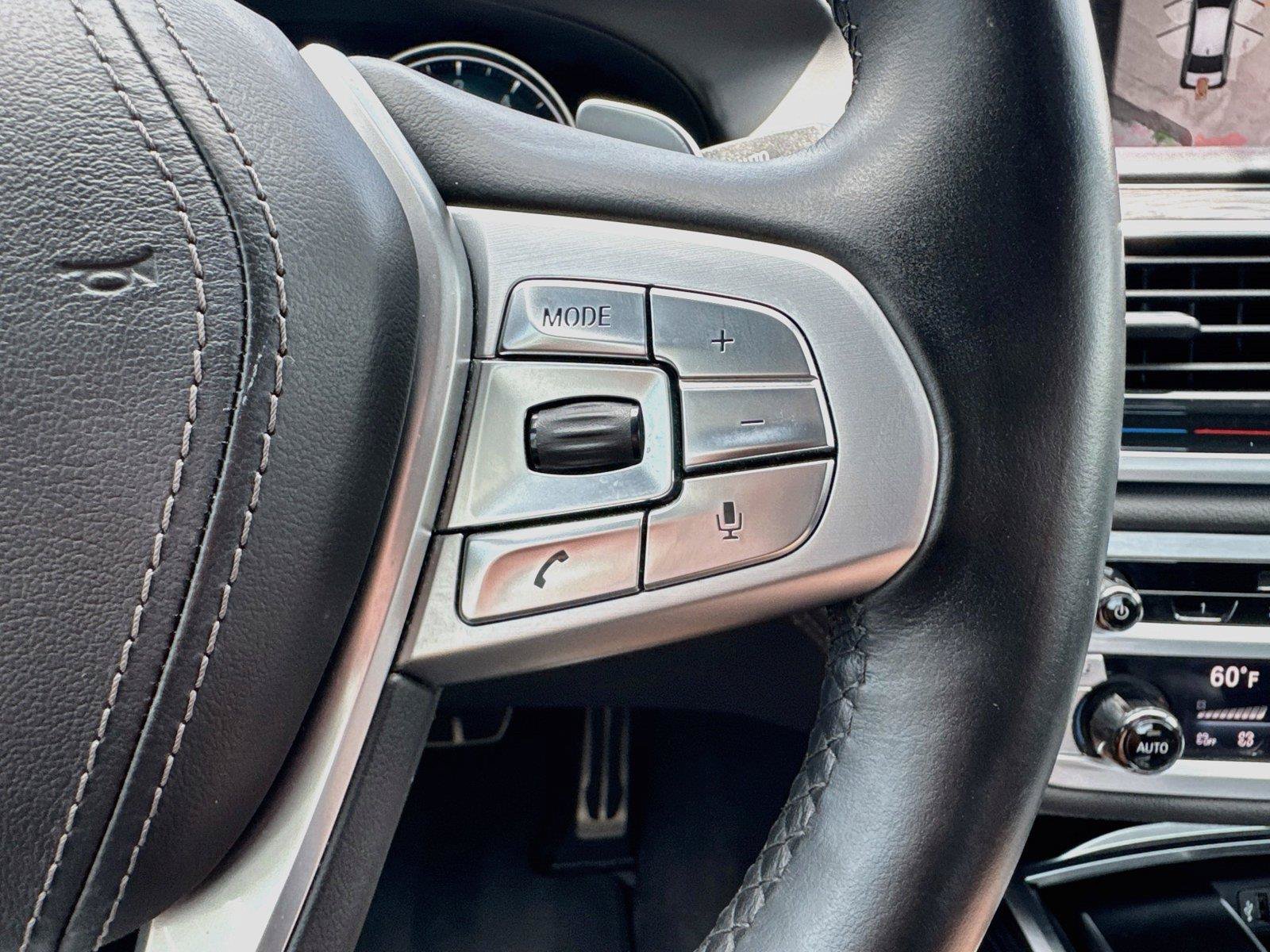 Used 2019 BMW 750i w/ Executive Package RWD image 13