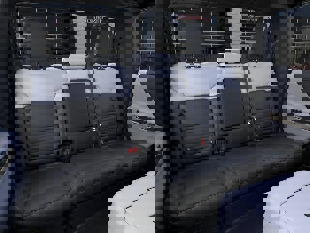 Used 2025 GMC Hummer EV 2X image 17