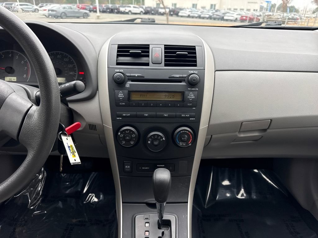 Used 2009 Toyota Corolla LE image 17