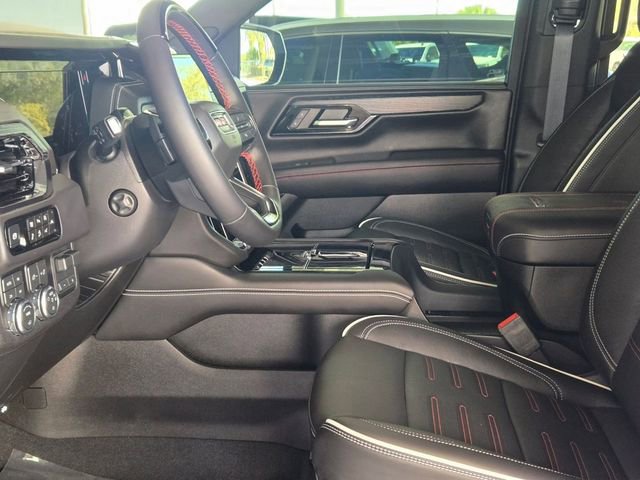 Certified 2026 GMC Yukon AT4 Ultimate w/ LPO, Illumination Package image 21