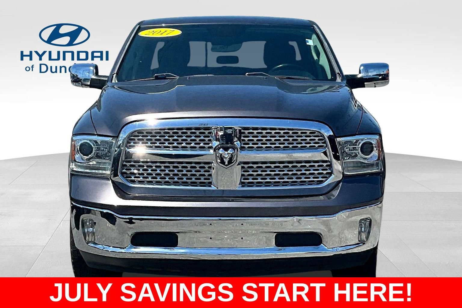 Used 2017 RAM 1500 Laramie AWD/4WD image 2