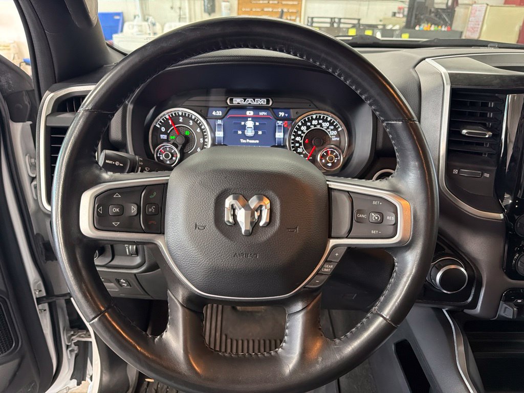 Used 2022 RAM 1500 Big Horn AWD/4WD image 5