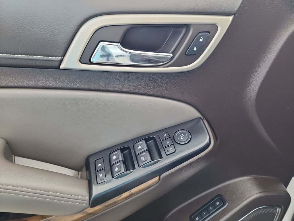Used 2019 GMC Yukon Denali w/ Denali Ultimate Package AWD/4WD image 14