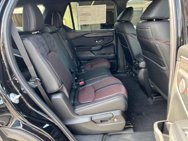 New 2026 Honda Pilot Black Edition image 11